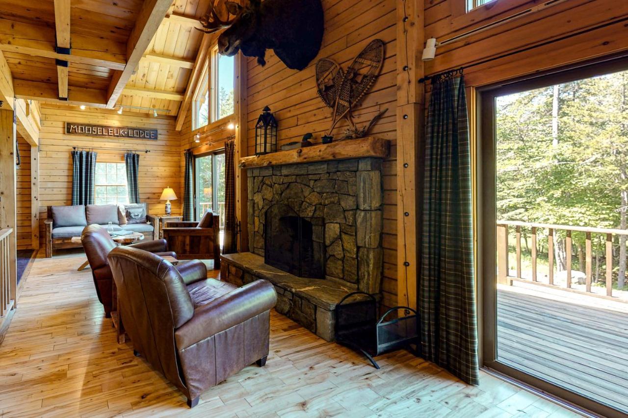 Mooseleuk Lodge The Highlands エクステリア 写真