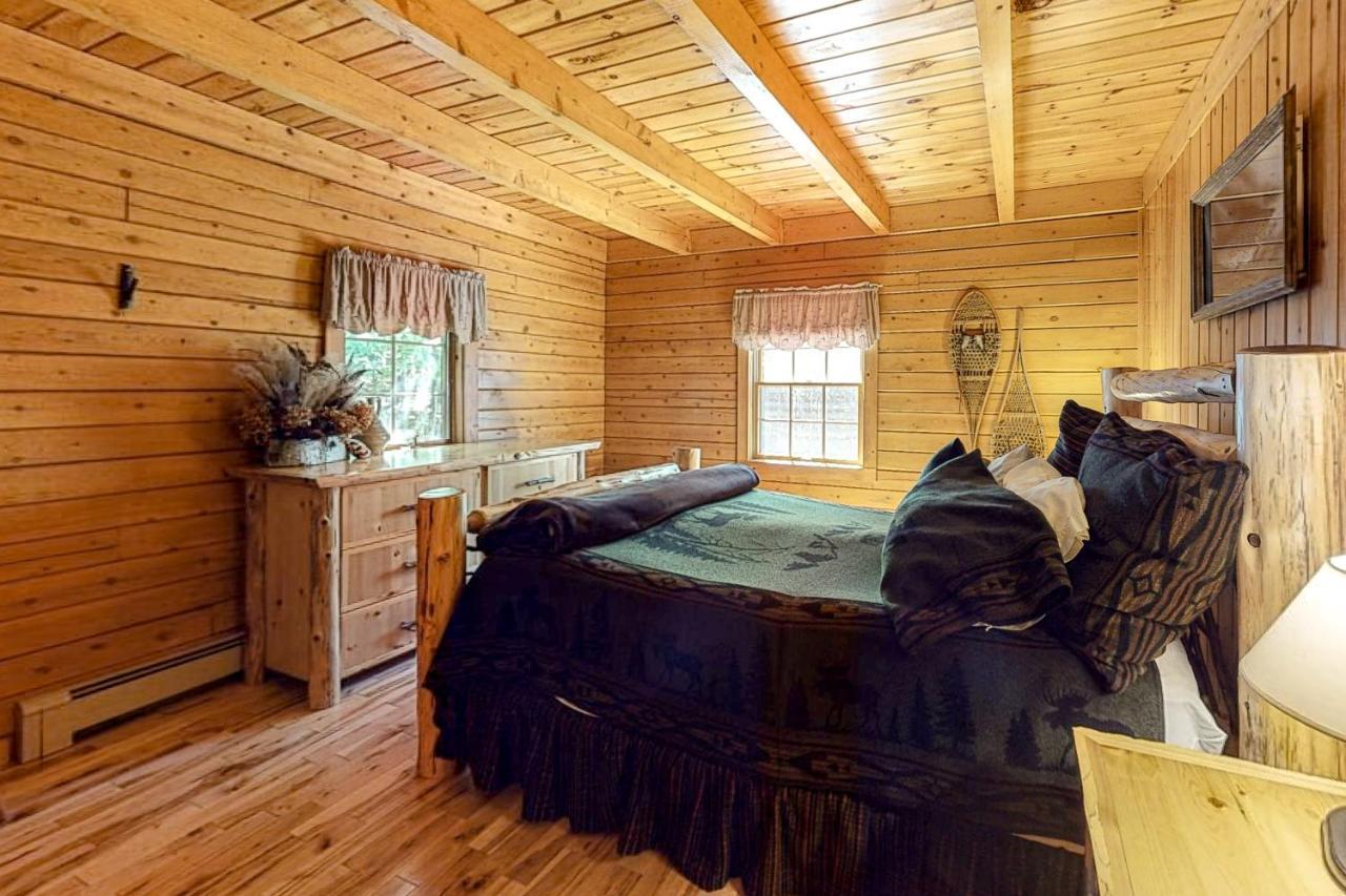 Mooseleuk Lodge The Highlands エクステリア 写真